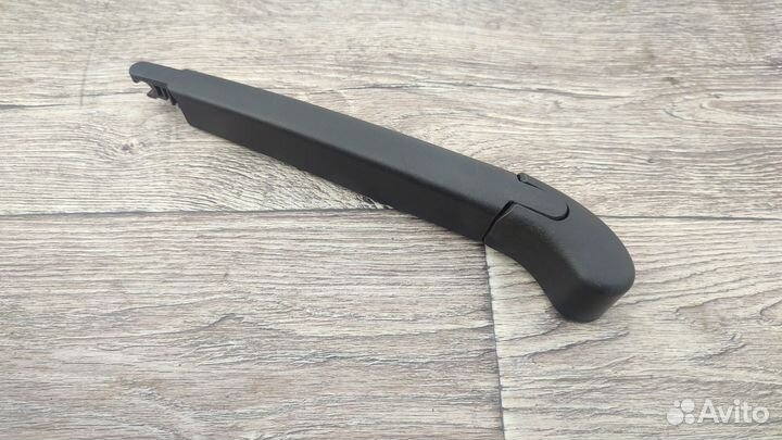 Поводок стеклоочистителя задний ford