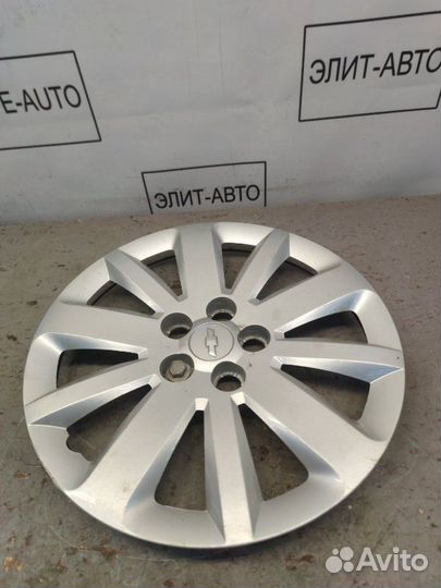 Колпак колеса Chevrolet Cruze 1.6 2011