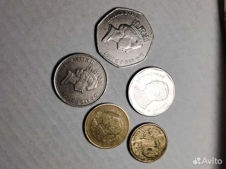 Монета елизавета 2