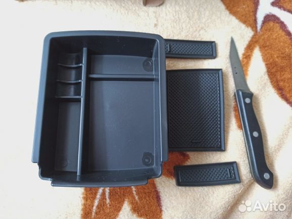 Яшик подлокотник ww golf 7