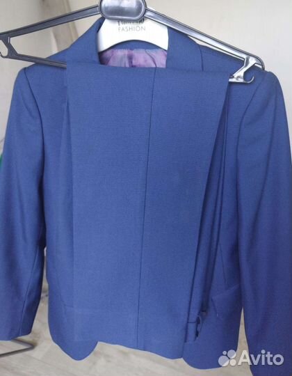 Костюм школьный