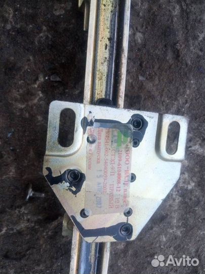 Стеклоподъемник электрический передний правый LADA