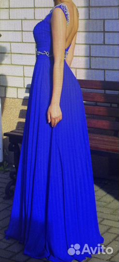 Вечернее платье