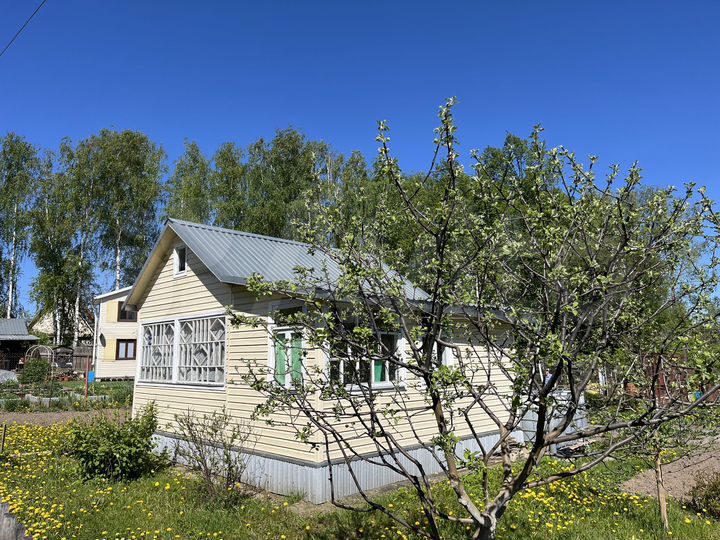 Дача 24 м² на участке 6 сот.