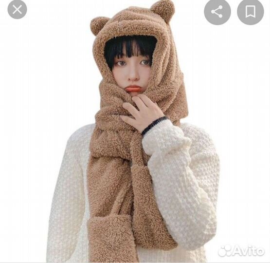 Женская шапка -шарф с ушками и ворежками