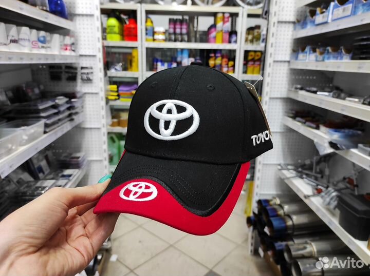 Бейсболка Toyota, черная с красным №2