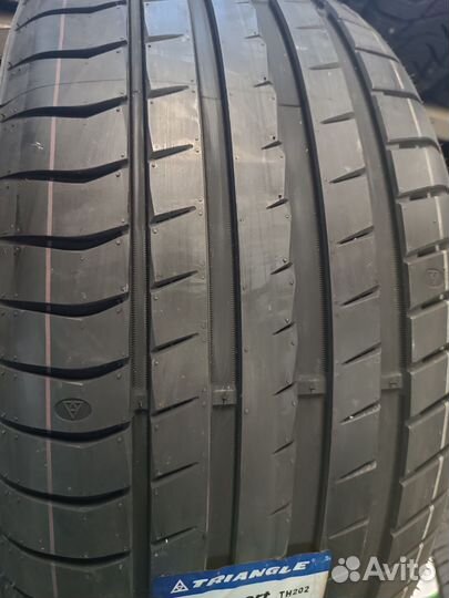 Triangle EffeXSport TH202 205/50 R17