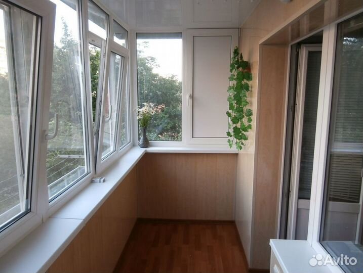 Окна на балкон с обшивкой