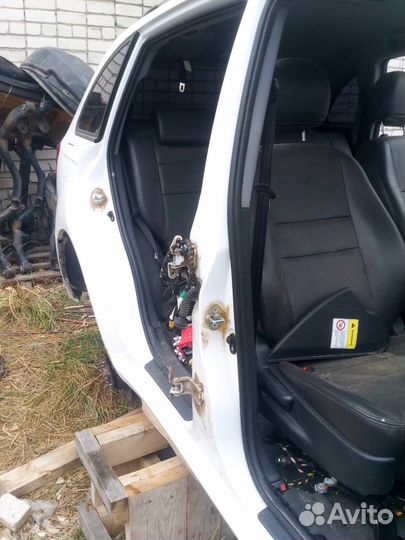 Порог правый со стойкой Лифан X60 X-60 X 60