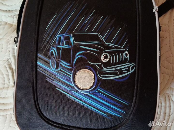 Рюкзак школьный для мальчика grizzly