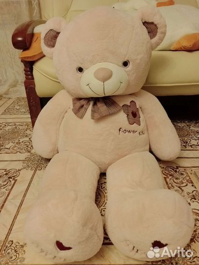 Большие плюшевые медведи
