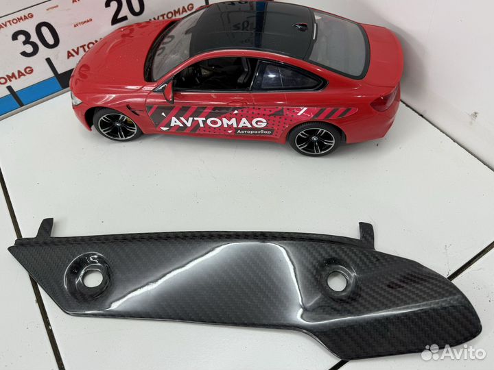 Накладка глушителя (карбон) Yamaha YZF-R1 2015+