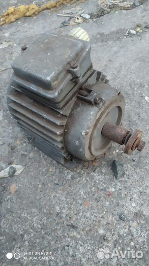 Электро двигатель 220-380v