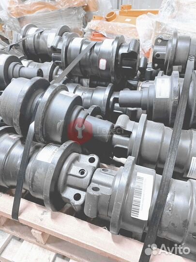 Каток поддерживающий R934HDS 9178333