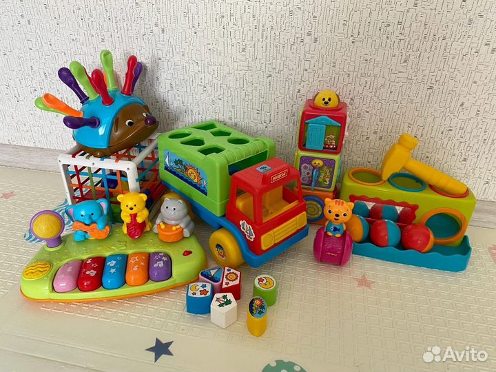 Развивающие игрушки