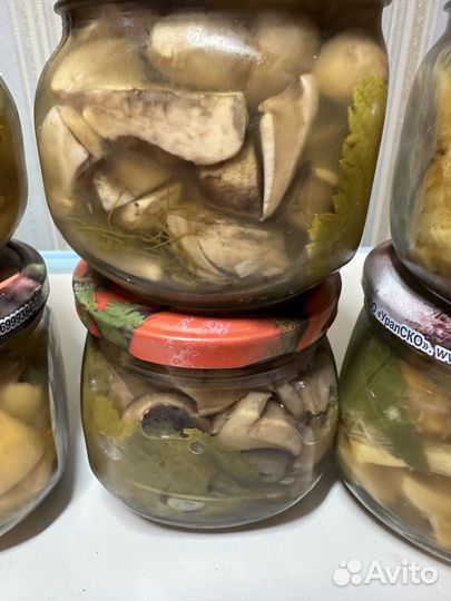 Сушеные и маринованные грибы