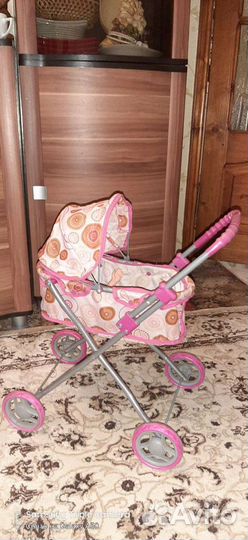 Коляска кукольная