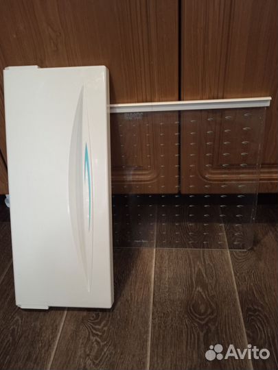 Стеклянная полка и крышка ящика для холодильника