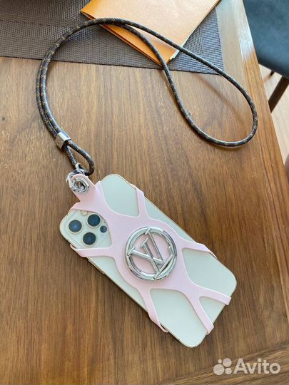 Аксессуар для телефона/ Чехол Louis Vuitton