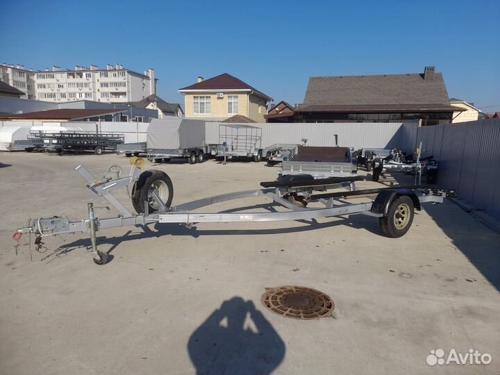 Прицеп Лодочный под катер до 6 м load rite Б/У