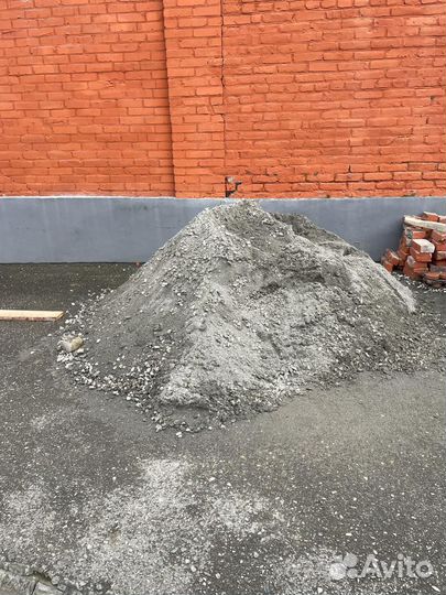 Щебень и песок