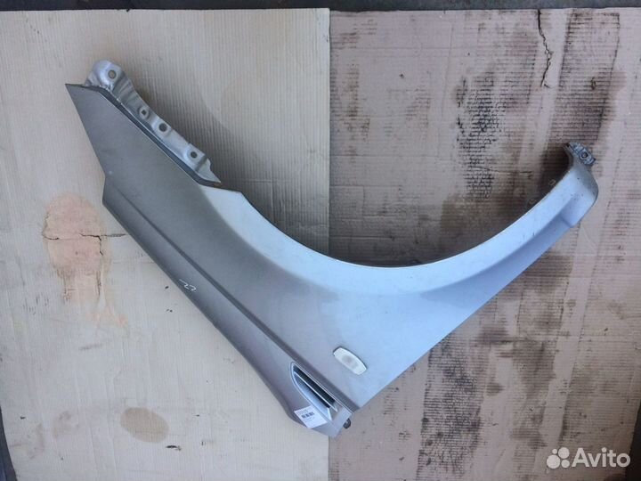 Крыло переднее правое Chevrolet Aveo T255