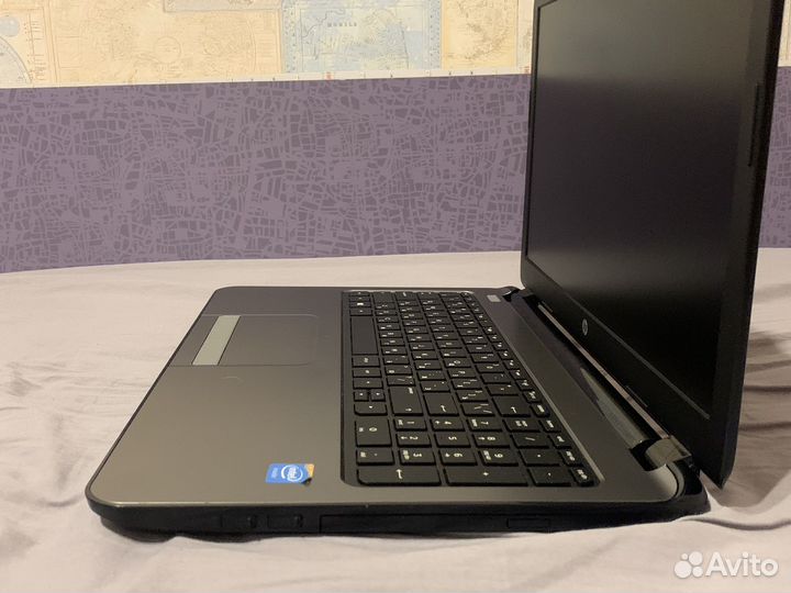 Ноутбук hp в отличном состоянии (как новый)