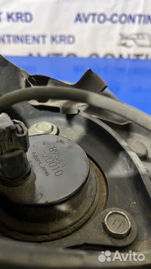 Ступица задняя правая Toyota Alphard ANH10 2AZ