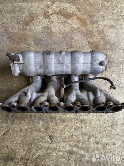 Коллектор впускной 405 406