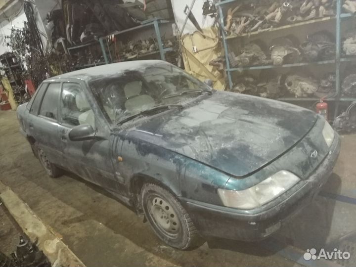 В разборе Daewoo Espero 1999 г.в. (2.0л C20LE)