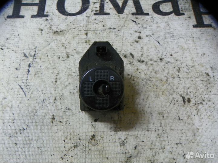 Переключатель регулировки зеркала Kia Sportage