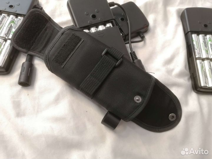 Дополнительное питание для импульсных вспышек