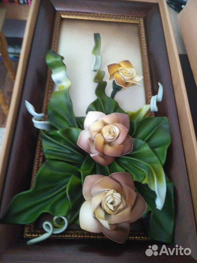 Картина из натуральной кожи