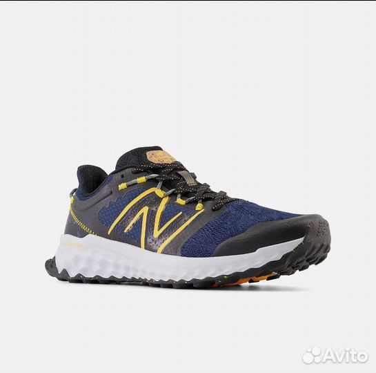 New balance кроссовки оригинал новые 28 см