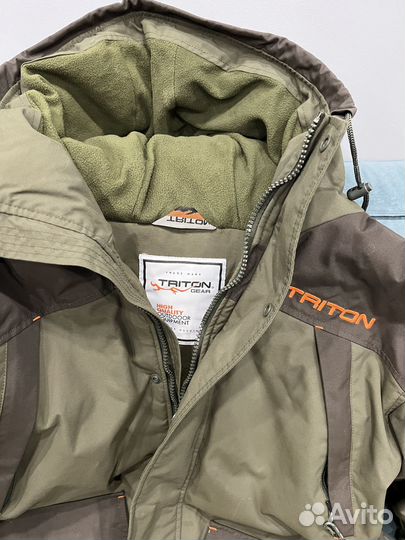 Зимний костюм для рыбалки