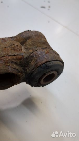 Ступица (кулак, цапфа) левая задняя Volkswagen Sharan