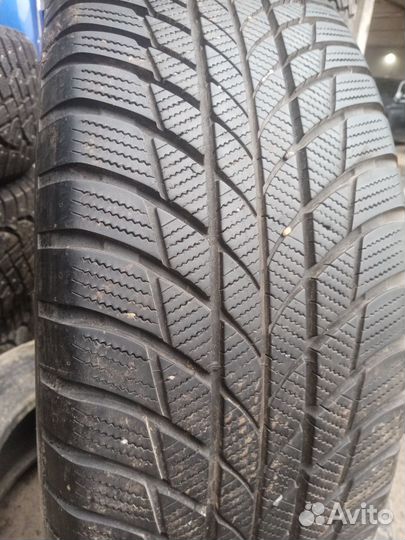 Bridgestone Blizzak LM-001 225/60 R18 104H