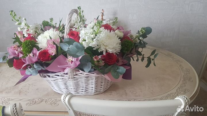 Корзина плетёная для цветов,фруктов