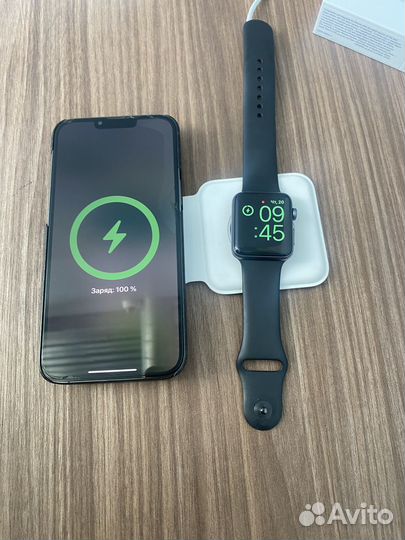 Беспроводное зарядное устройство Apple MagSafe Duo