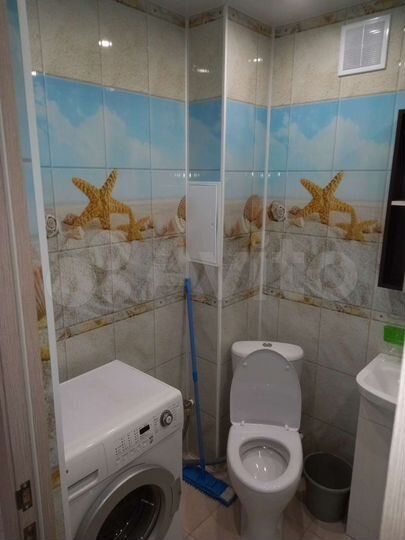 2-к. квартира, 42 м², 1/4 эт.