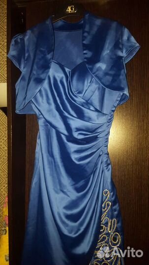 Вечернее платье