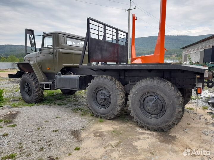 Лесовозное шасси Урал с отметкой гм В Наличии