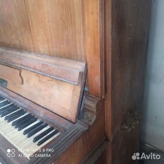 Старинное немецкое пианино