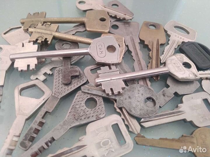 Ключи 28 штук + 1