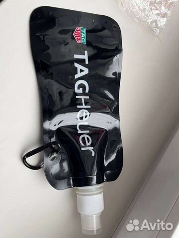 Переносная бутылка Tag Heuer с карабином