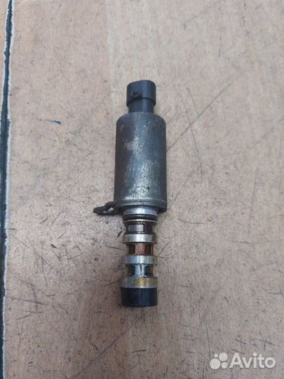 Клапан фазорегулятора Opel Astra H Z18XER 2006