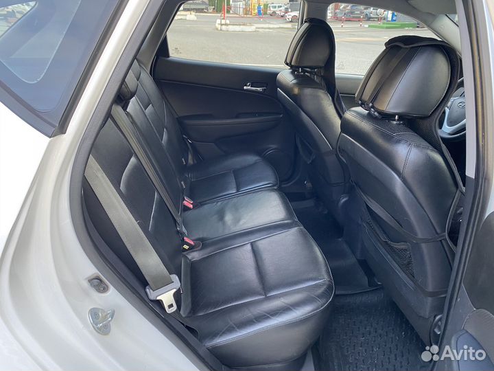 Hyundai i30 1.6 AT, 2009, 222 000 км