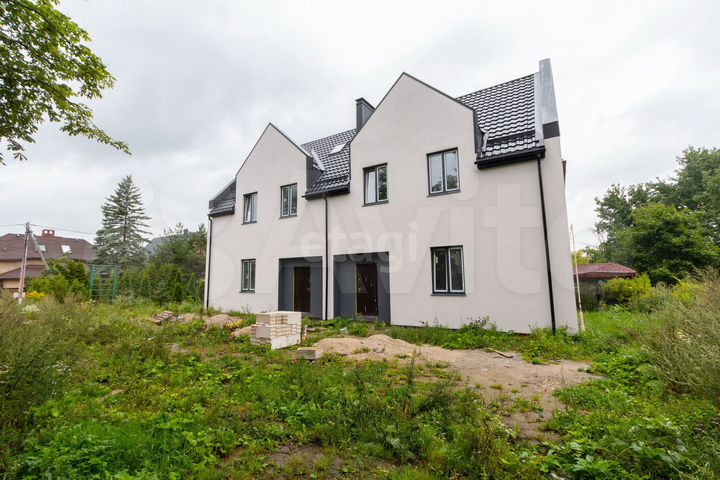 Таунхаус 112,5 м² на участке 2,2 сот.