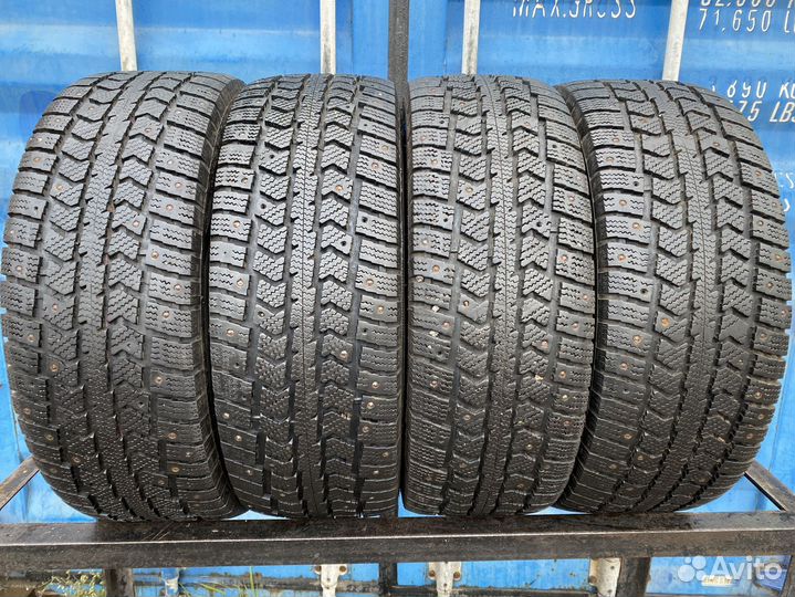 Viatti Vettore Inverno V-524 235/65 R16C