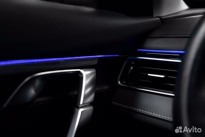 Контурная подсветка салона автомобиля